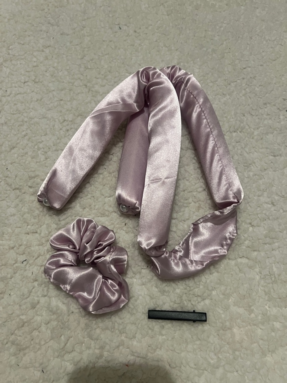 Satin Lavender Hair Set – Scrunchie & Heatless Curling Wrap